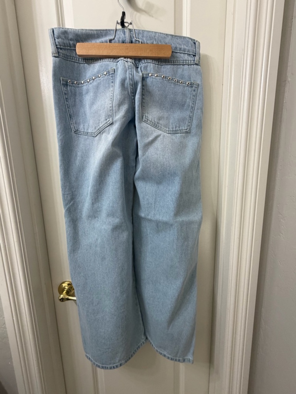 NWT Tilly’s West of MELROSE Studded Wide Leg Jeans - Picture 5 of 7